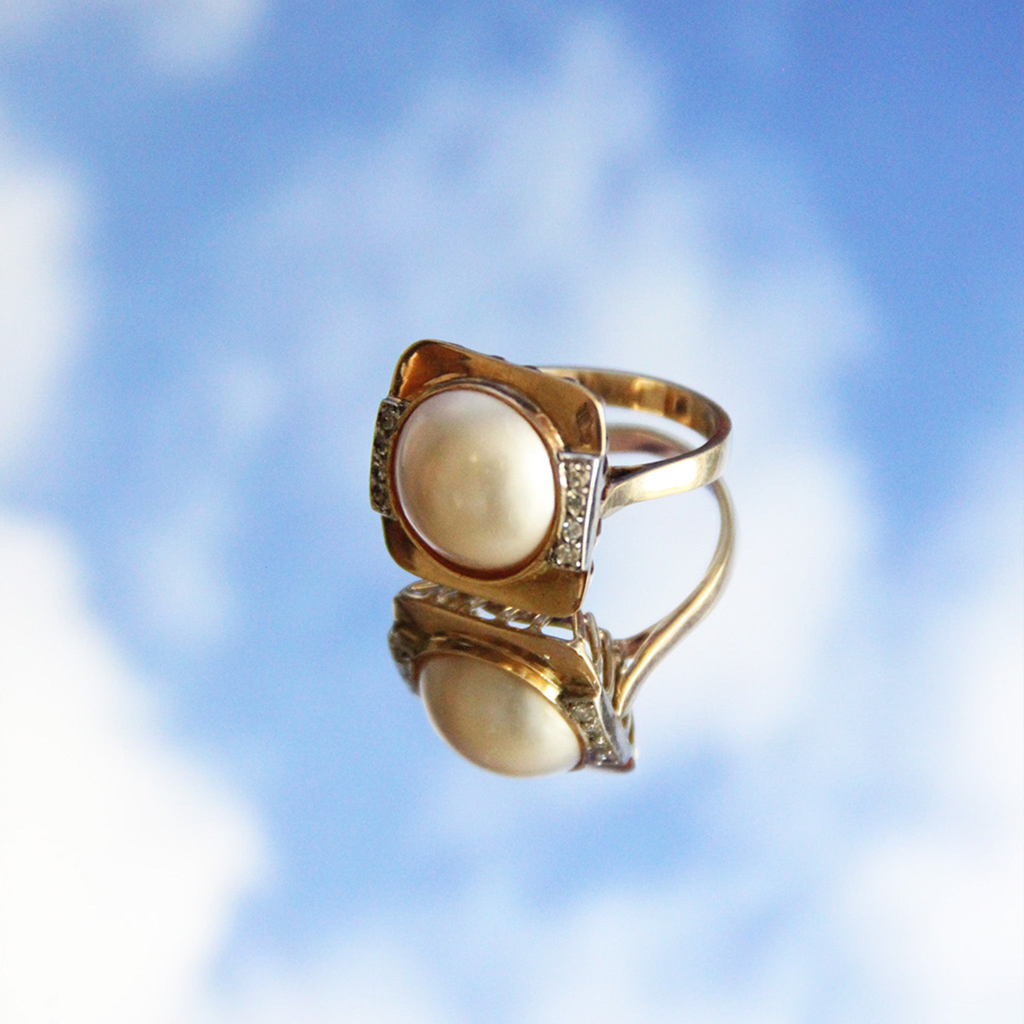 Juego de Oro Amarillo y Blanco 14k con Perla y Brillantes