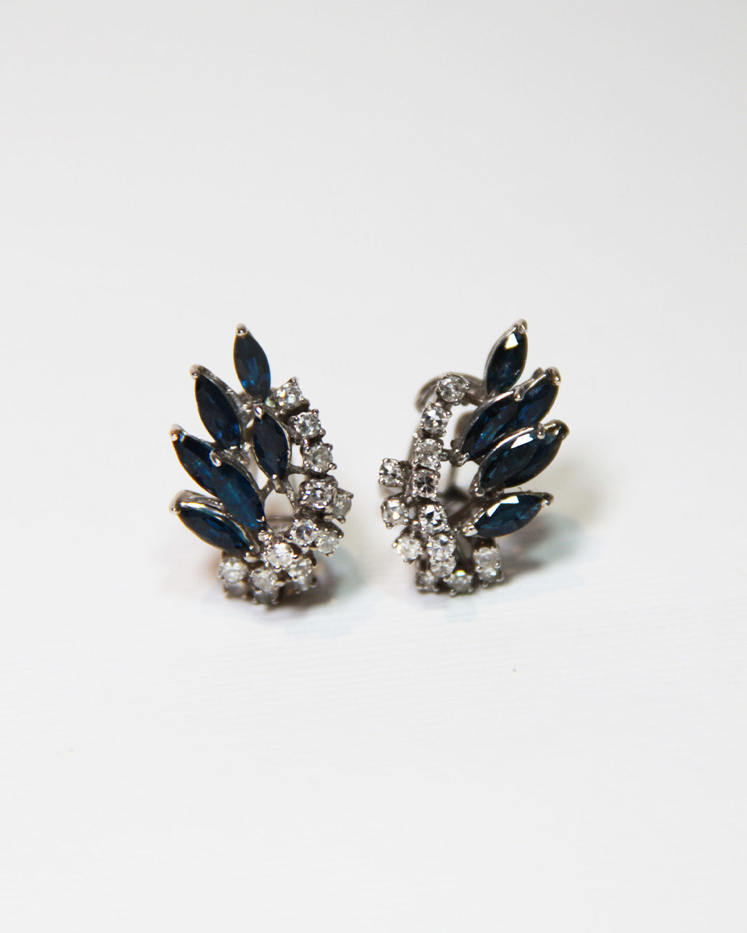 Set de Aretes y Anillo con Piedra de Zafiro