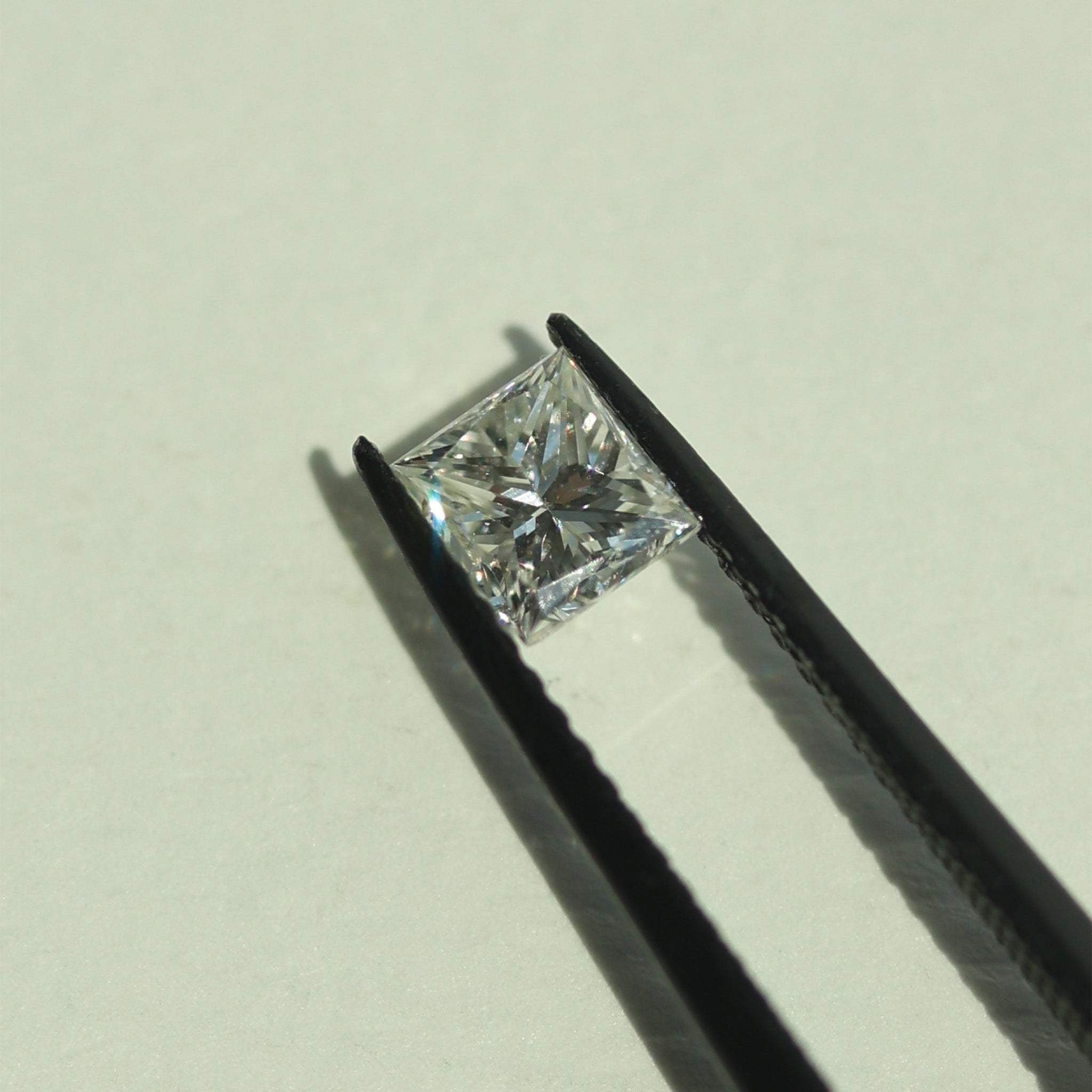Diamante Natural Princess .57ct G VVS1