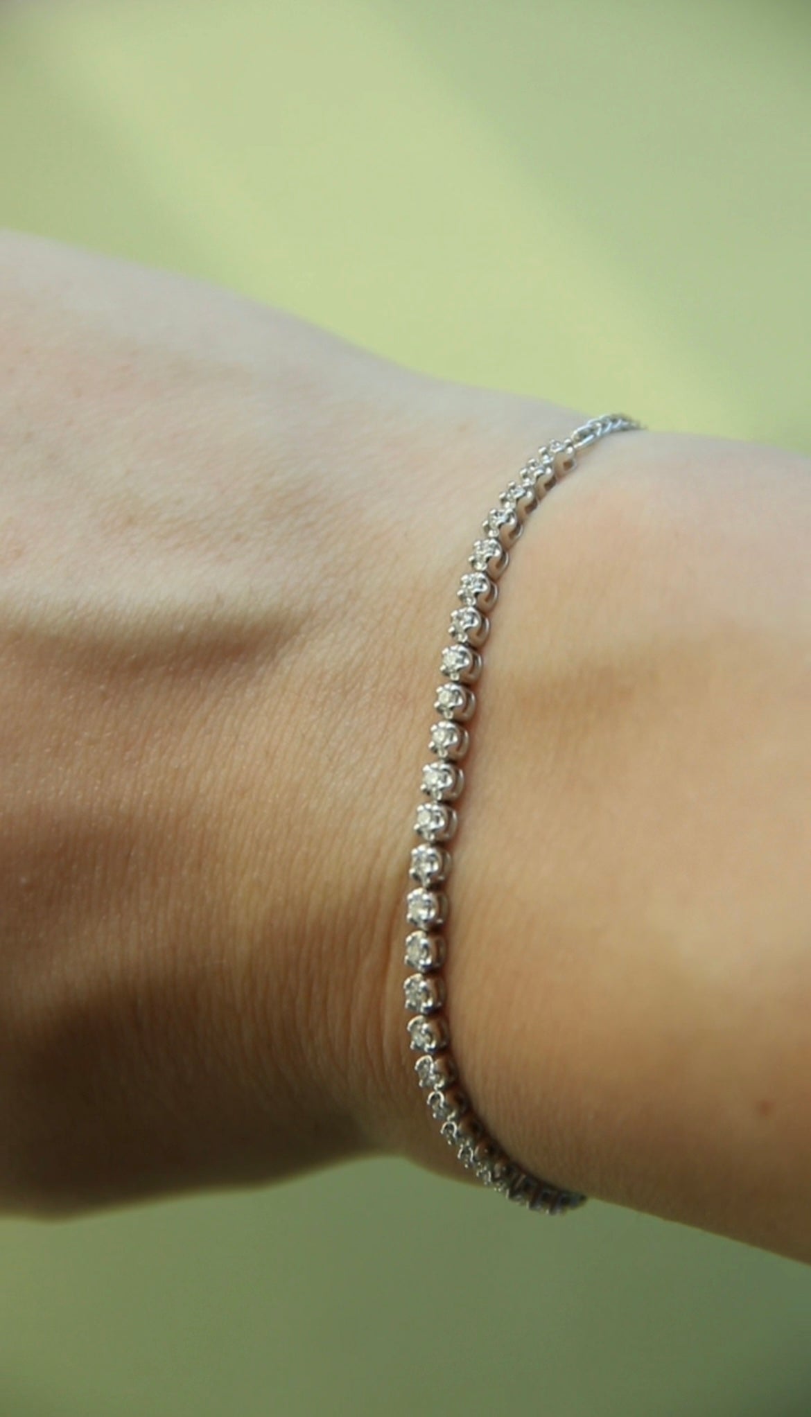Pulsera en Oro Blanco 14k con Diamantes Naturales